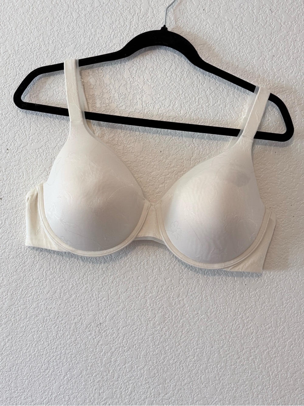 Vanity Fair Cream Smooth Molded T-Shirt Bra 0221